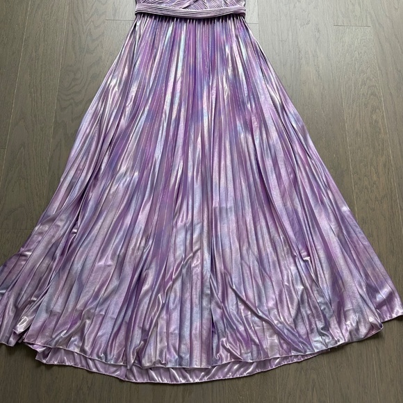 Ieena for Mac Duggal Purple Metallic Iridescent Maxi Dress Gown Pleated V-neck 6 - Picture 5 of 11